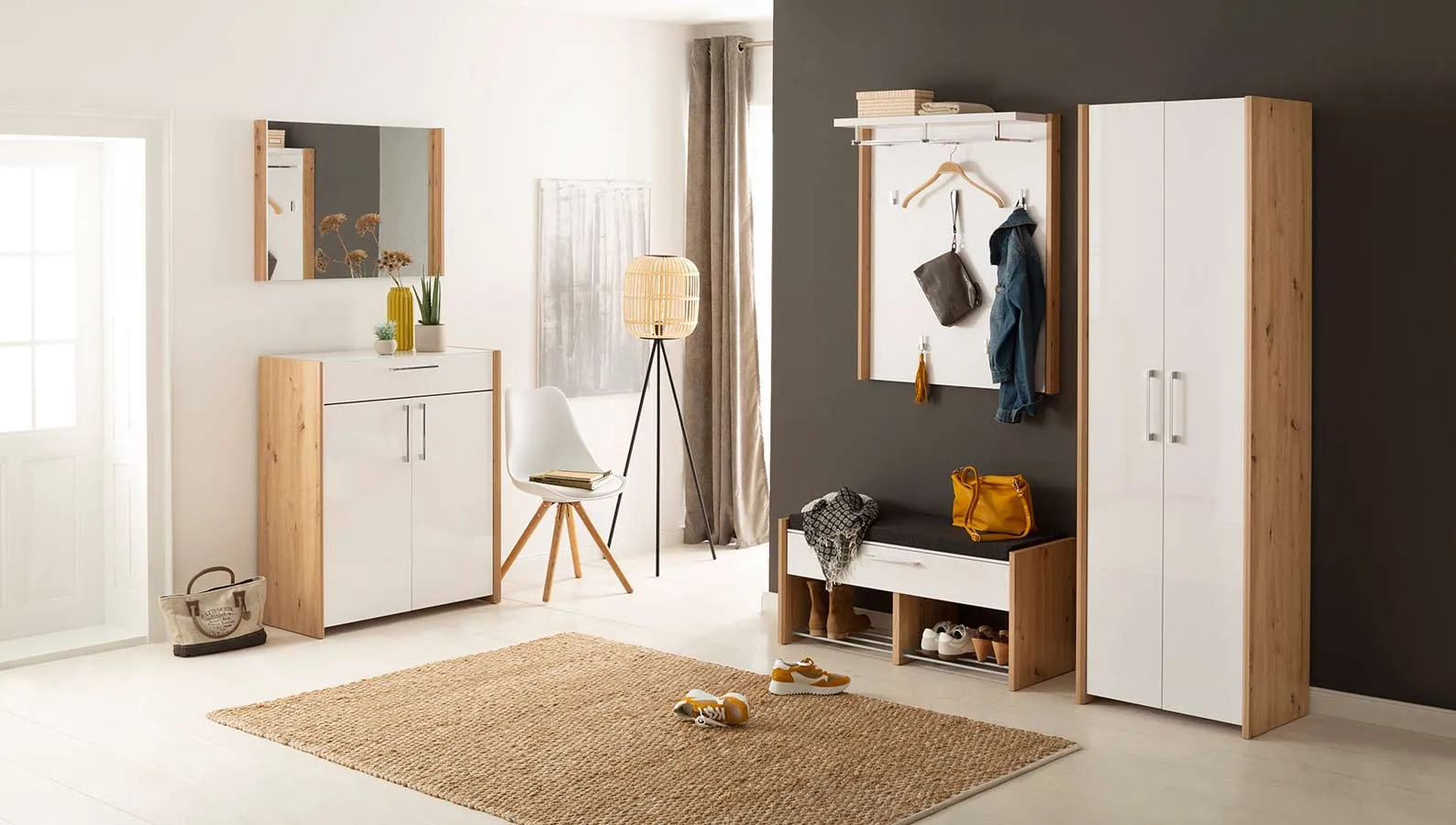 Garderoben Verkaufsgeschäft -Garderoben Verkaufsgeschäft w1